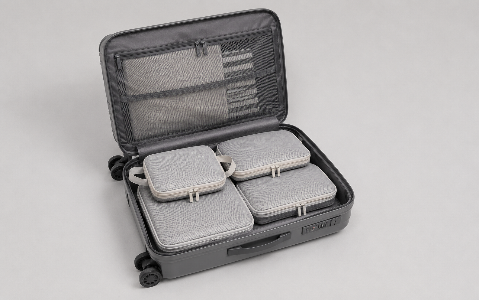 organisateur de voyage valise
