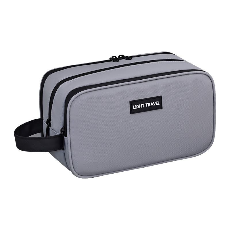trousse de toilette