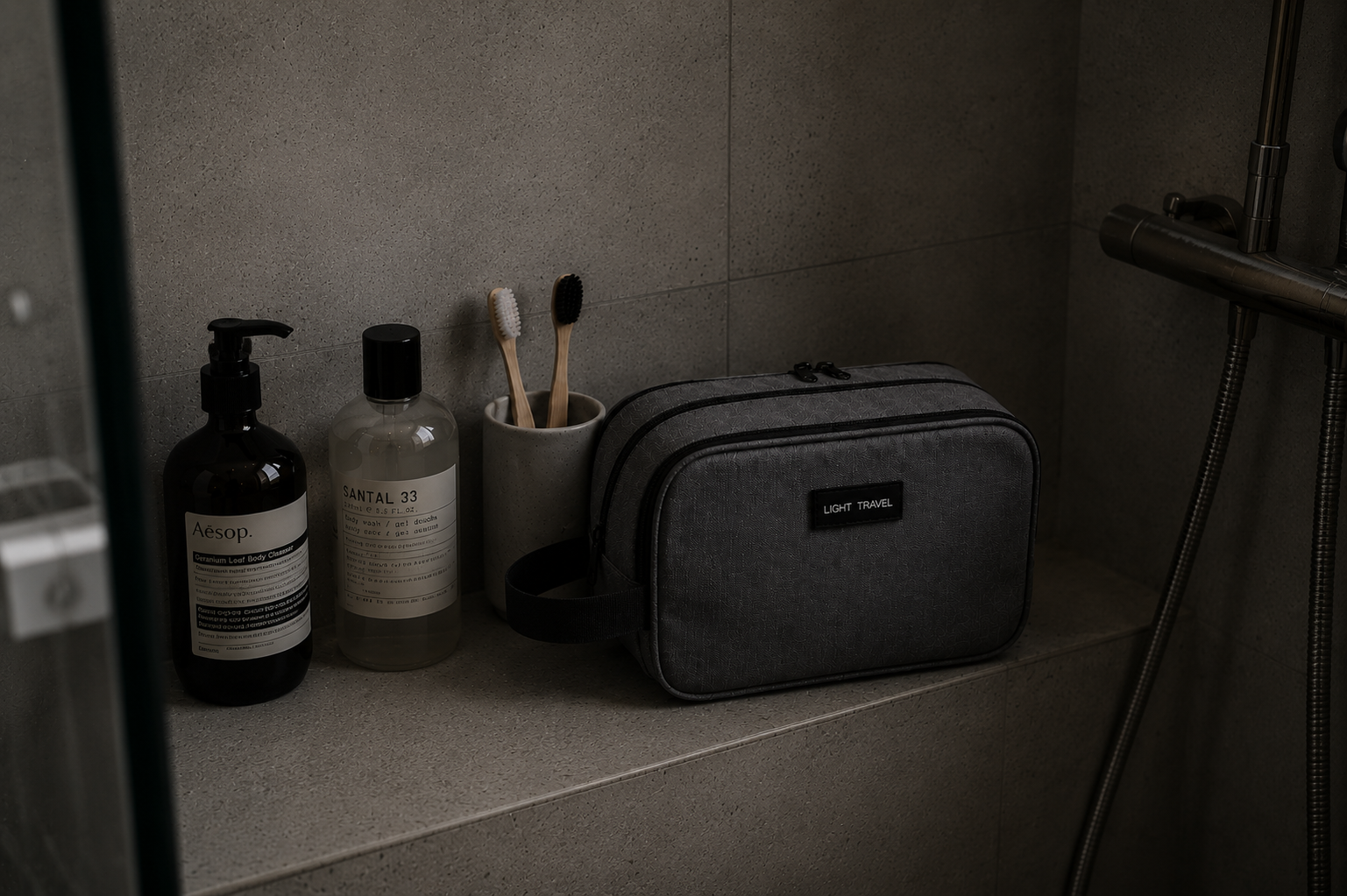 trousse de toilette étanche